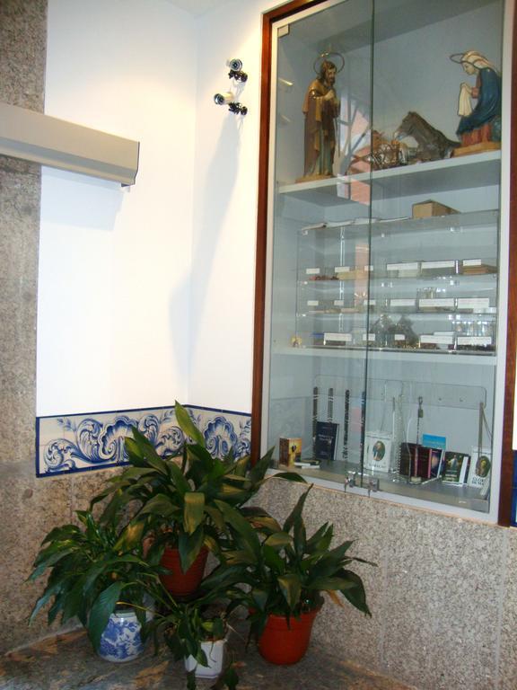 Casa De Retiros N. S. Perpetuo Socorro Hotel Guimarães Kültér fotó
